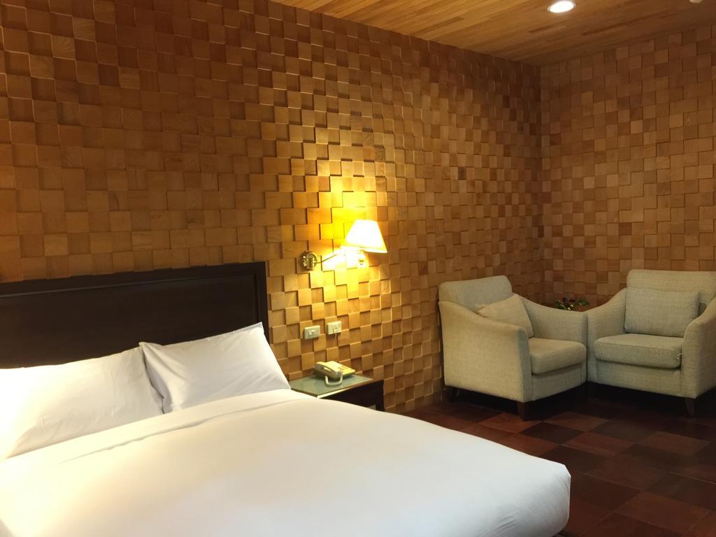 Silk Valley Spa Resort Taipei Room photo