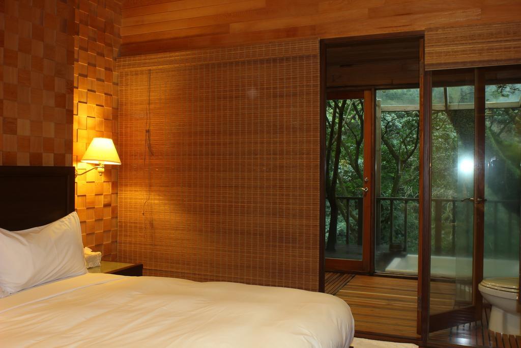 Silk Valley Spa Resort Taipei Room photo